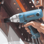 Masina de insurubat cu impact Makita 6953